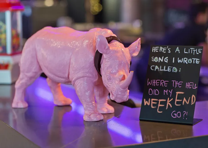 Moxy Frankfurt East Hotel 3*