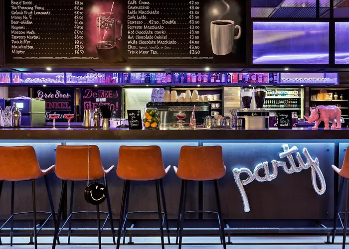 Moxy Frankfurt East Otel